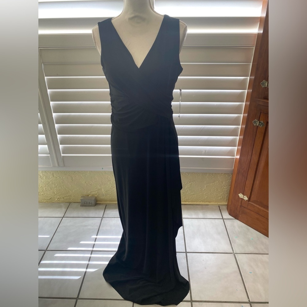 NWT Tianna B Black Dress Full Length Sz 10 T